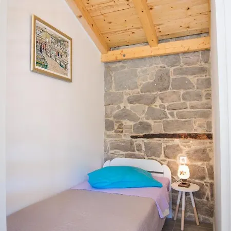 Hébergement de vacances Charming 5-Bed House In Split